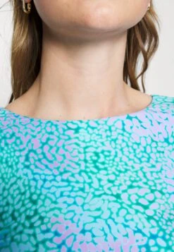 Seafolly Sea Skin Long Sleeve Crop Sunvest - Bikinitop - Vivid Green 13 Seafolly Sea Skin Long Sleeve Crop Sunvest - Bikinitop - Vivid Green -Fashion Verkoop 4adbd9a6a5c540f999e995bc87eb6141