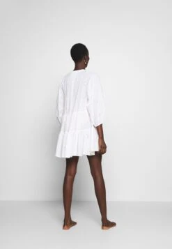 Seafolly Bora Bora Flora Embroidery Tiered Dress - Strandaccessoire - White -Fashion Verkoop 80e51b6053d94fa29dbf1e16b23c0446