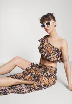 Seafolly Take Flight One Shoulder- Strandaccessoire - Mandarin -Fashion Verkoop bf3b83684a2b4a70ab69b34c21884dec