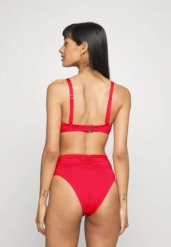 Seafolly Collective Scoop Neck Halter - Bikinitop - Chilli Red 11 Seafolly Collective Scoop Neck Halter - Bikinitop - Chilli Red -Fashion Verkoop f96fb8f2c6c44c4b8b77cd7c1a9cfe99